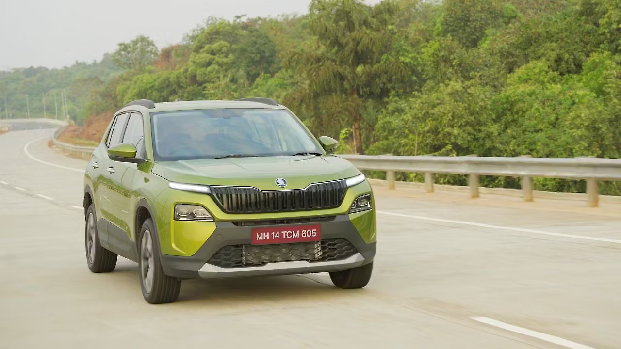 Get in Touch with Moharir Škoda Showroom