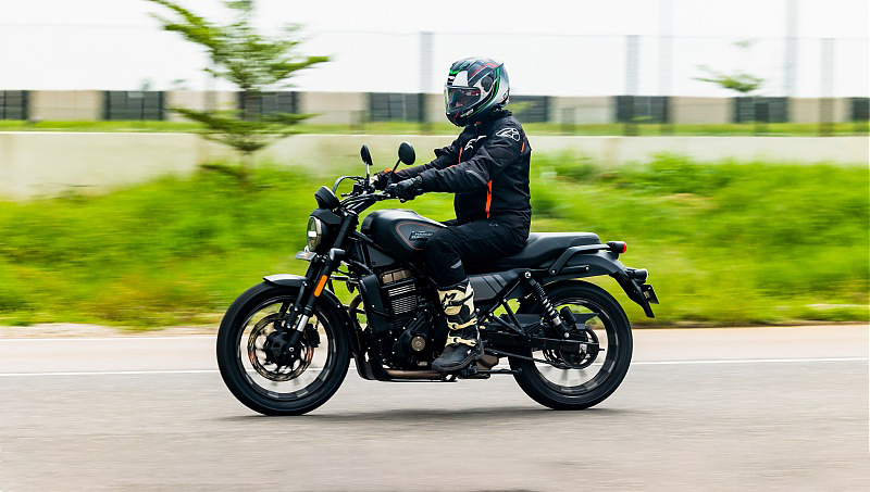 Ride Begins with a Call – Reach Winecity Harley