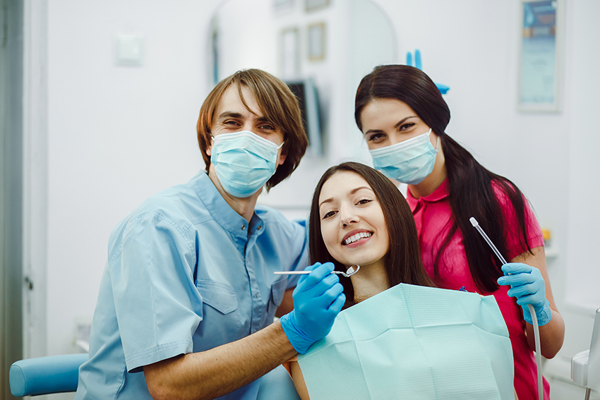 Elegant Dental Clinic – Your Smile, Our Priority